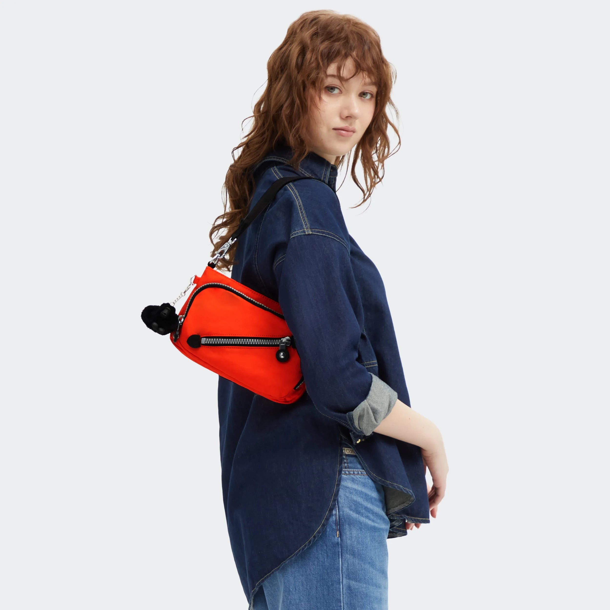 New Milos Shoulder Bag - Image 10