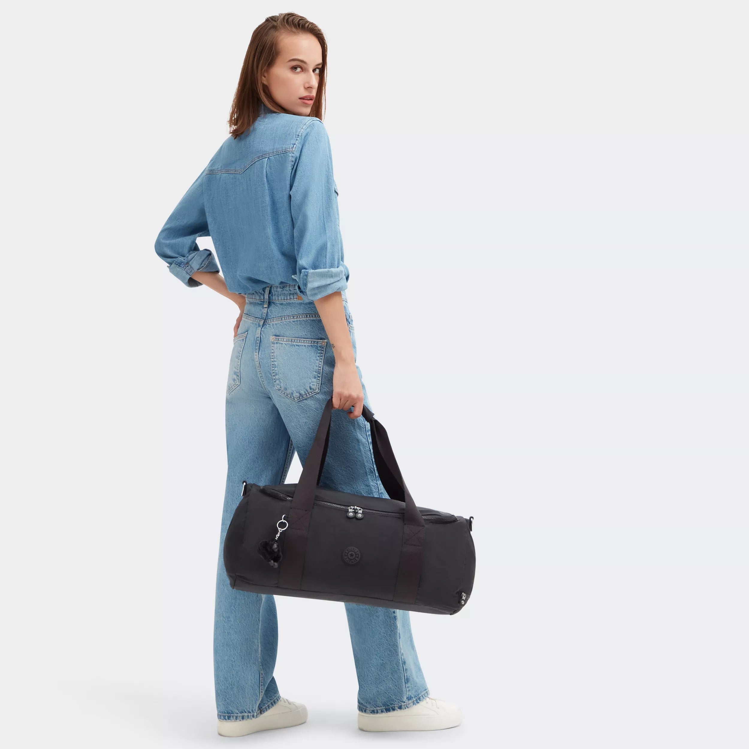 Argus Small Duffle Bag - Image 2