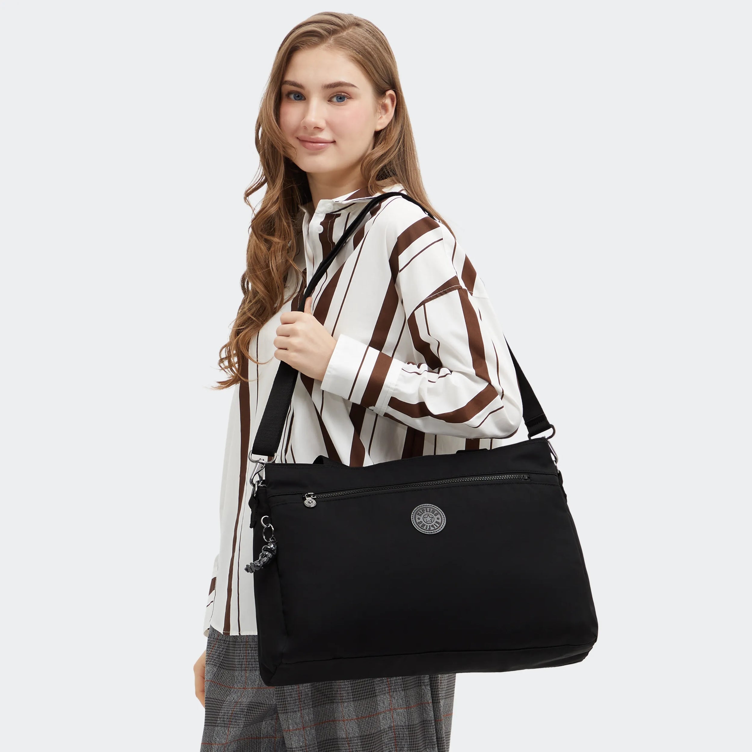 Elysia Work 15 Laptop Shoulder Bag - Image 2